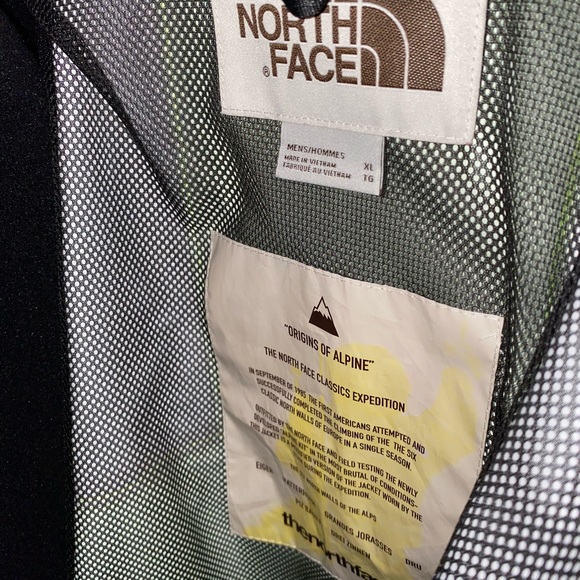 Super nice jacket with fleece zip in jacket included men’s xl the northface - Picture 10 of 16
